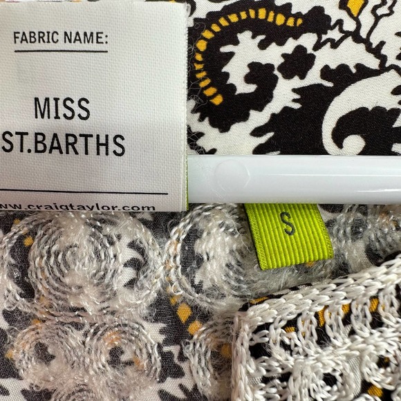 Craig Taylor size small Miss St. Barths Lily fit paisley print pink black yellow - Picture 7 of 7